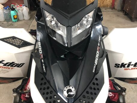 2011 BRP Ski-Doo Summit 800, белый, 650000 рублей, вид 3