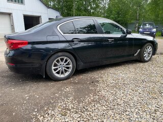 2017 BMW 5 серии 530i xDrive VII (G30/G31/G38), чёрный, 2000000 рублей, вид 2