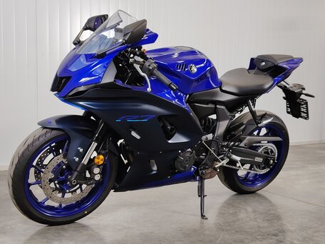 2023 Yamaha YZF-R7, синий, 829000 рублей, вид 3