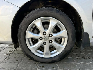 2008 Toyota Corolla X (E140, E150), серебристый, 695990 рублей, вид 4