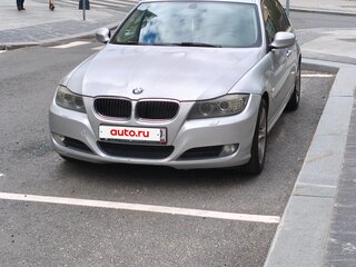 2011 BMW 3 серии 318i V (E90/E91/E92/E93) Рестайлинг, серебристый, 1030000 рублей, вид 2