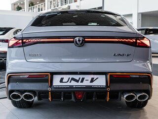2024 Changan UNI-V I, серый, 3422500 рублей, вид 5