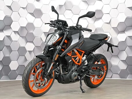 2022 KTM 390 Duke, серый, 499000 рублей, вид 3