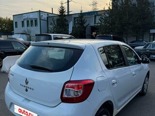 2017 Renault Sandero II, белый, 670000 рублей, вид 4
