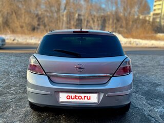 2008 Opel Astra H Рестайлинг, серебристый, 530000 рублей, вид 5