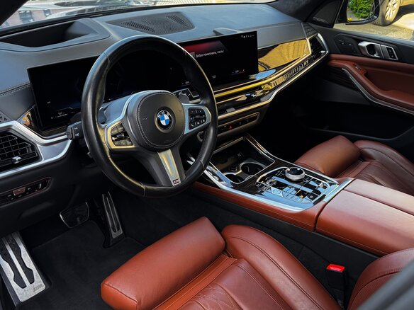 2022 BMW X7 40i I (G07) Рестайлинг, синий, 7943682 рублей - вид 24