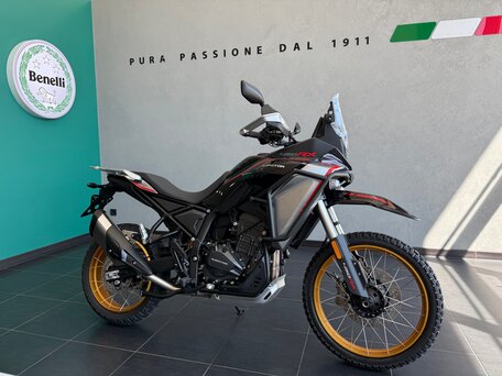2026 QJMotor SRT 450 RX, чёрный, 599000 рублей, вид 1