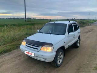 2008 Chevrolet Niva I, белый, 220000 рублей, вид 1