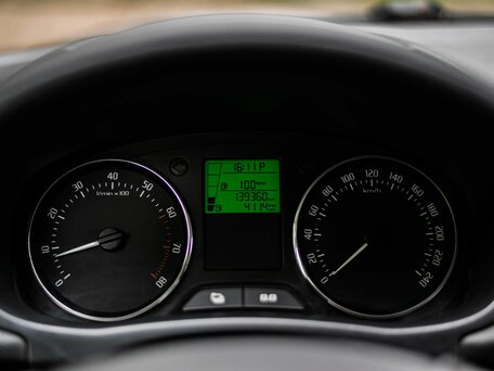 2012 Skoda Fabia II Рестайлинг, зелёный, 620000 рублей, вид 5