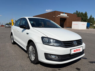 2017 Volkswagen Polo V Рестайлинг, белый, 1160000 рублей, вид 3