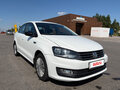 2017 Volkswagen Polo V Рестайлинг, белый, 1146000 рублей - вид 2