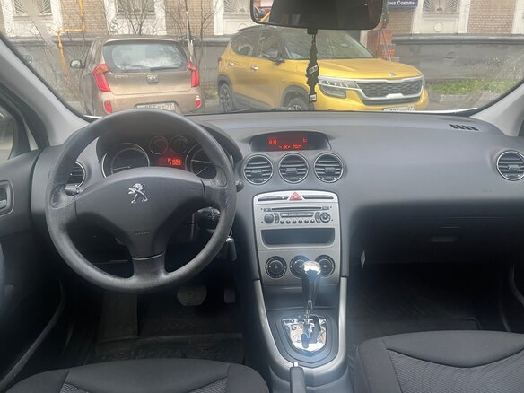 2012 Peugeot 308 I Рестайлинг, белый, 425000 рублей - вид 11