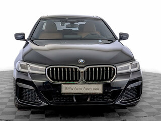 2021 BMW 5 серии 520i VII (G30/G31/G38) Рестайлинг, синий, 4550000 рублей, вид 2