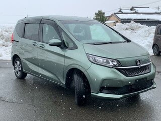 2023 Honda Freed+ II Рестайлинг, зелёный, 1240000 рублей, вид 2