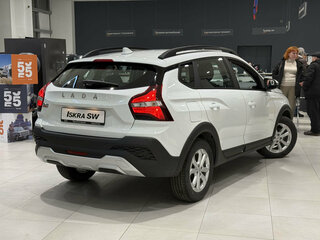 2026 Lada (ВАЗ) Iskra SW Cross, белый, 1822000 рублей, вид 3