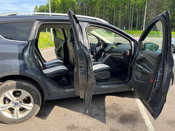 2014 Ford Kuga II, серый, 1300000 рублей - вид 6