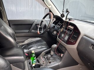 2001 Mitsubishi Montero III, серебристый, 750000 рублей, вид 3