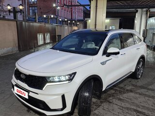 2021 Kia Sorento IV, белый, 3799999 рублей, вид 1