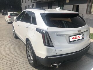 2021 Cadillac XT5 I Рестайлинг, белый, 4100000 рублей, вид 4