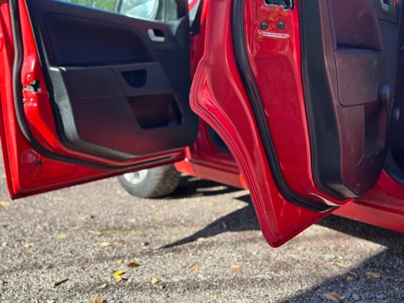 2007 Ford Fiesta Mk5, красный, 299000 рублей - вид 8