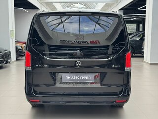 2026 Mercedes-Benz V-Класс Extra Long 300 d экстра длинный III (W447) Рестайлинг 2, чёрный, 14890000 рублей, вид 5