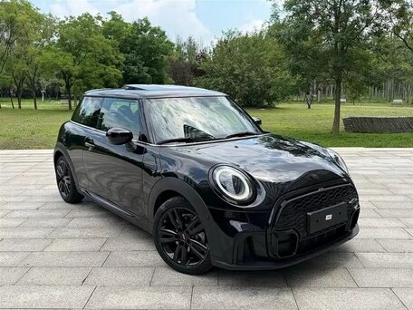 Mini Hatch III (F55/F56) Рестайлинг 2