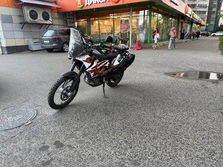 2016 KTM 690 Enduro R, чёрный, 850000 рублей, вид 3