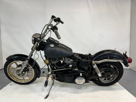 1982 Harley-Davidson Dyna Glide Sturgis, чёрный, 960000 рублей, вид 2
