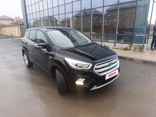 2019 Ford Kuga II Рестайлинг, чёрный, 1530000 рублей, вид 3