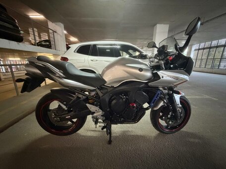 2008 Yamaha FZ6, серебристый, 410000 рублей, вид 5