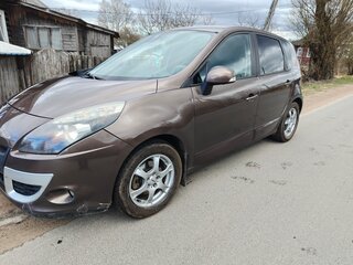 2011 Renault Scenic III, коричневый, 700000 рублей, вид 2