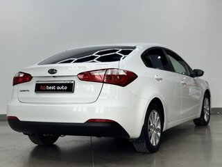 2013 Kia Cerato III, белый, 1090000 рублей, вид 5