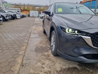 2026 Mazda CX-5 II Рестайлинг, серый, 2850000 рублей, вид 3