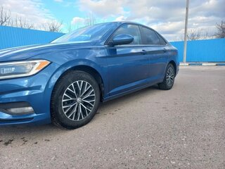 2018 Volkswagen Jetta 8-speed VII, синий, 1600000 рублей, вид 3