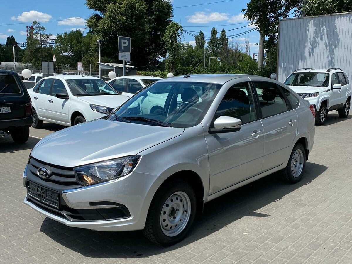 Открыть фотографии: Lada (ВАЗ) Granta I Рестайлинг