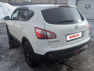 2011 Nissan Qashqai I Рестайлинг, белый, 900000 рублей, вид 2