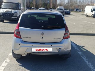 2013 Renault Sandero I, серый, 450000 рублей, вид 3