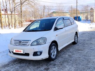 2003 Toyota Ipsum II (M20) Рестайлинг, белый, 650000 рублей, вид 1