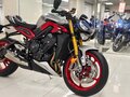 2022 Triumph Speed Triple, серый, 1380000 рублей - вид 7