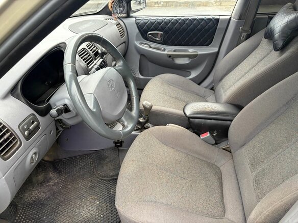 2005 Hyundai Accent ТагАЗ II, бежевый, 199000 рублей - вид 6