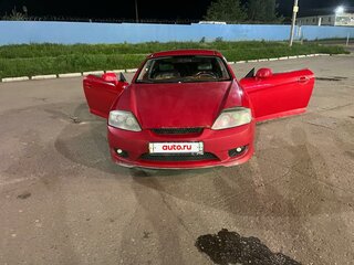 2006 Hyundai Coupe II (GK), красный, 700000 рублей, вид 2