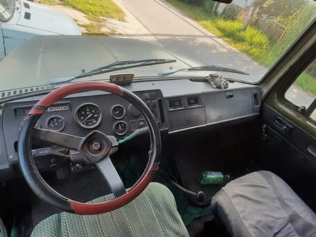 1994 ГАЗ 3307, зелёный, 370000 рублей, вид 5
