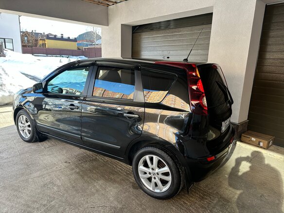 2013 Nissan Note I Рестайлинг, чёрный, 740000 рублей - вид 11