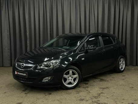 Opel Astra J