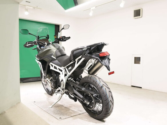 2024 Triumph Tiger 900, зелёный, 1300000 рублей - вид 4