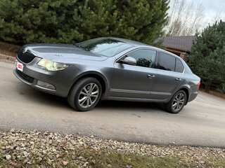 2010 Skoda Superb II, серый, 700000 рублей, вид 1