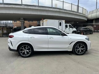 2021 BMW X6 40i III (G06), белый, 8100000 рублей, вид 4