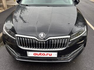 2025 Skoda Superb III Рестайлинг, чёрный, 3050000 рублей, вид 3