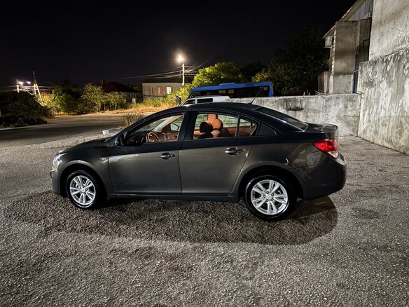 2013 Chevrolet Cruze I Рестайлинг, серый, 1450000 рублей - вид 10