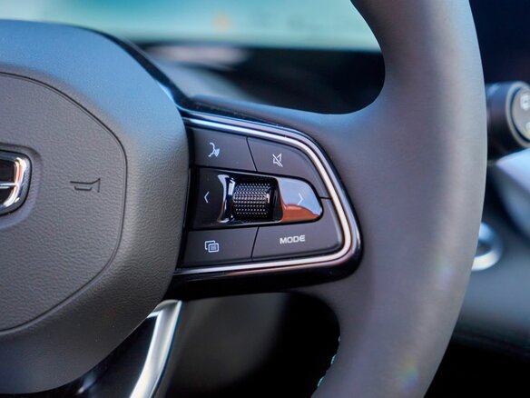 2026 Geely Monjaro I Рестайлинг, зелёный, 4855990 рублей - вид 24